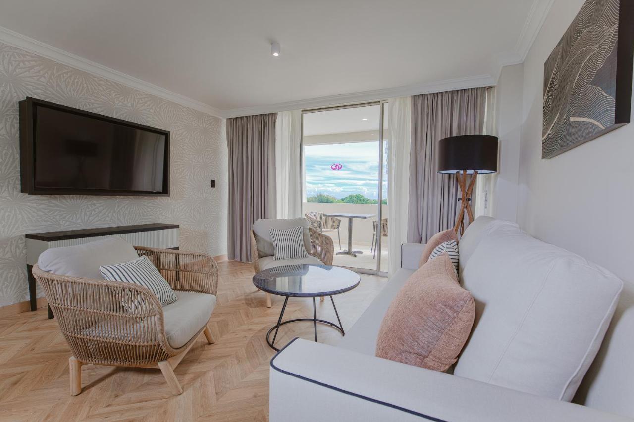 Dominican Fiesta Hotel Santo Domingo Dış mekan fotoğraf Living room