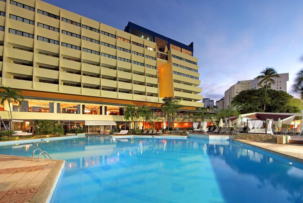 Dominican Fiesta Hotel Santo Domingo Dış mekan fotoğraf The Royal