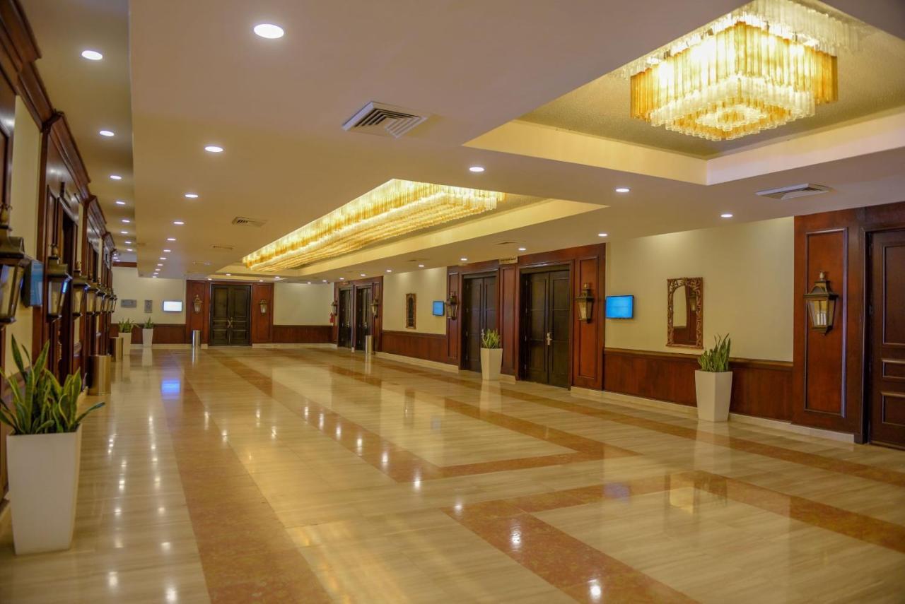Dominican Fiesta Hotel Santo Domingo Dış mekan fotoğraf The lobby of the hotel